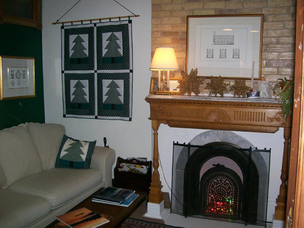 Mcgill Inn B&B Торонто Екстериор снимка